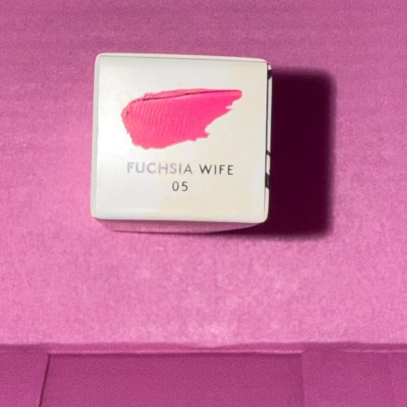 💋 FENTY BEAUTY Poutsicle Hydrating Lip Stain- Fuchsia Wife 05 💋 - Picture 5 of 6